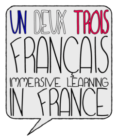 Speech bubble with text: “UN DEUX TROIS FRANÇAIS immersive learning IN FRANCE,” with “UN” in blue, “TROIS” in red, and the rest in black.